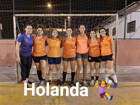 'holanda amateur' Search .